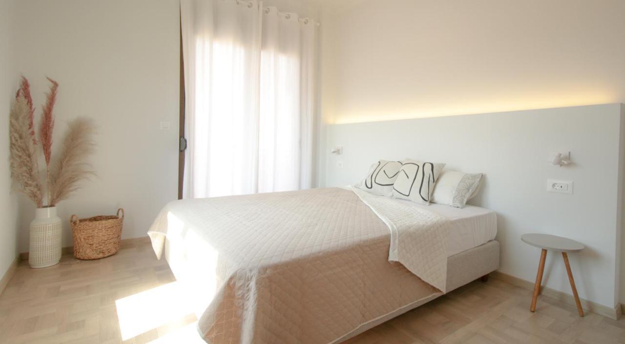 Onos - 2 Bedroom 2 Bathroom Penthouse With Terrace In Old Town Kalamata Exterior photo